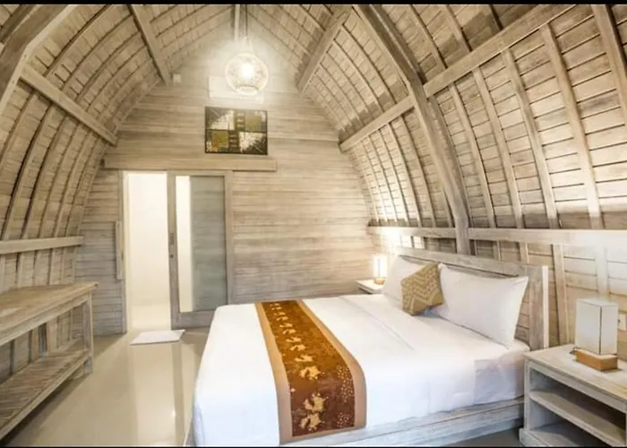 Gasthof Kj Klumpu Wooden Style At Canggu